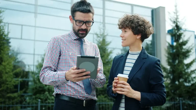How to Build a Manual Outreach List