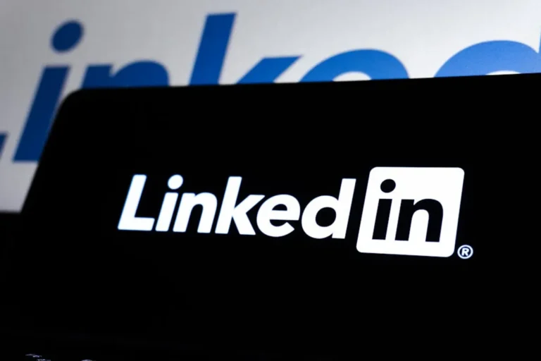 How to Track Social Signals