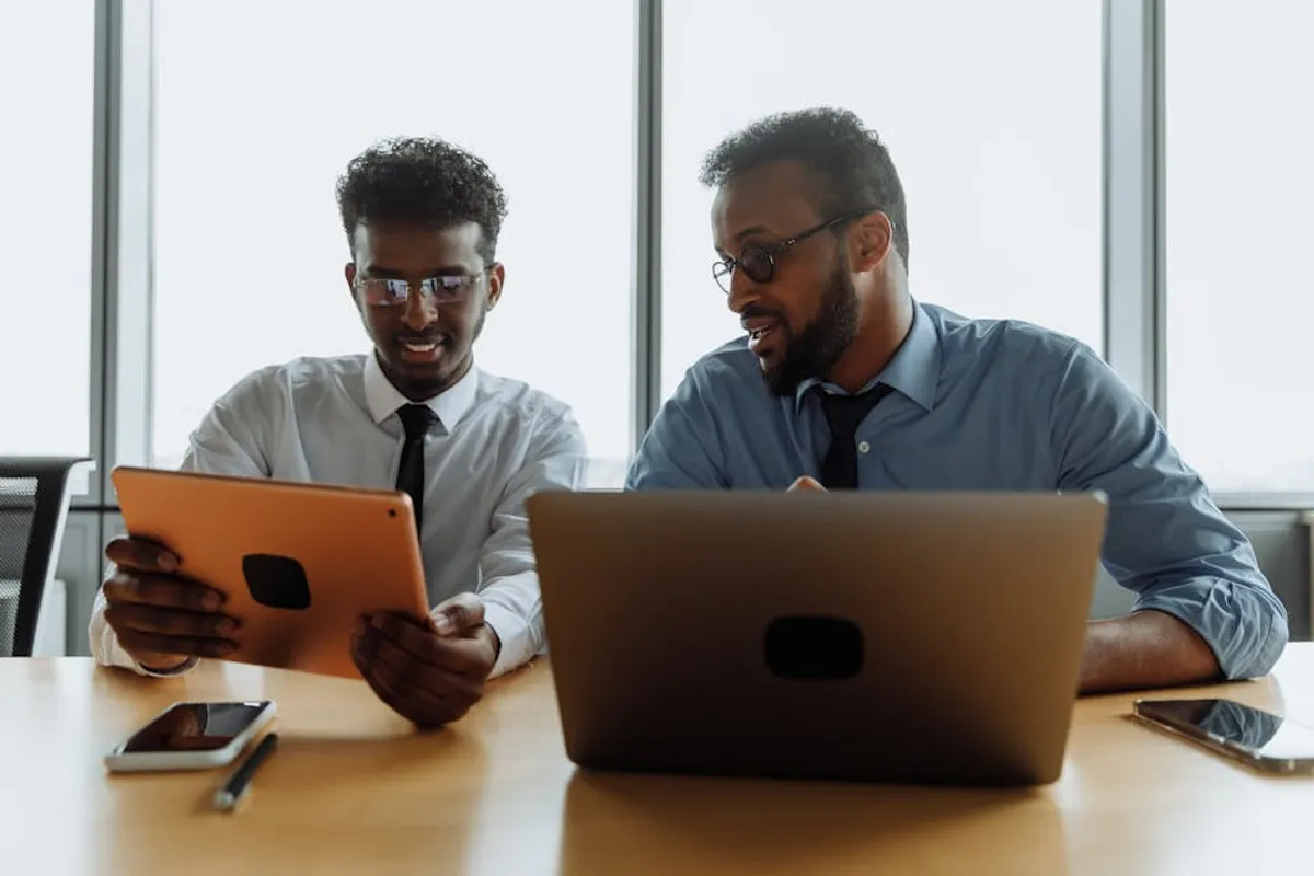 How to Turn Competitor Traffic Data Into Article Ideas