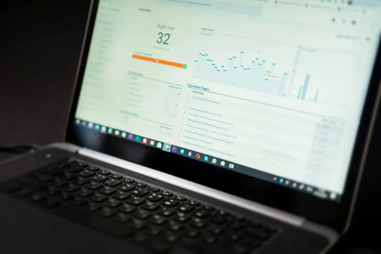 Ahrefs vs. Semrush: A Methodological Analysis Beyond Feature Comparison
